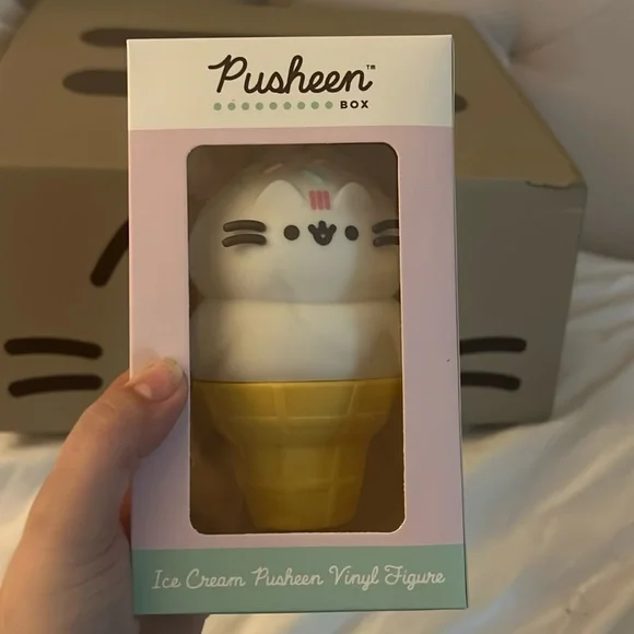 Pusheen Box Ice Cream Figure - Picture 1 of 3